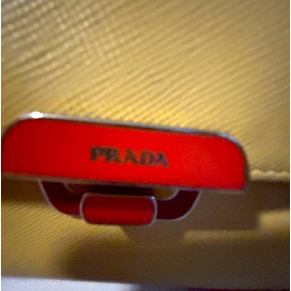 Beautiful vintage Prada Wallet